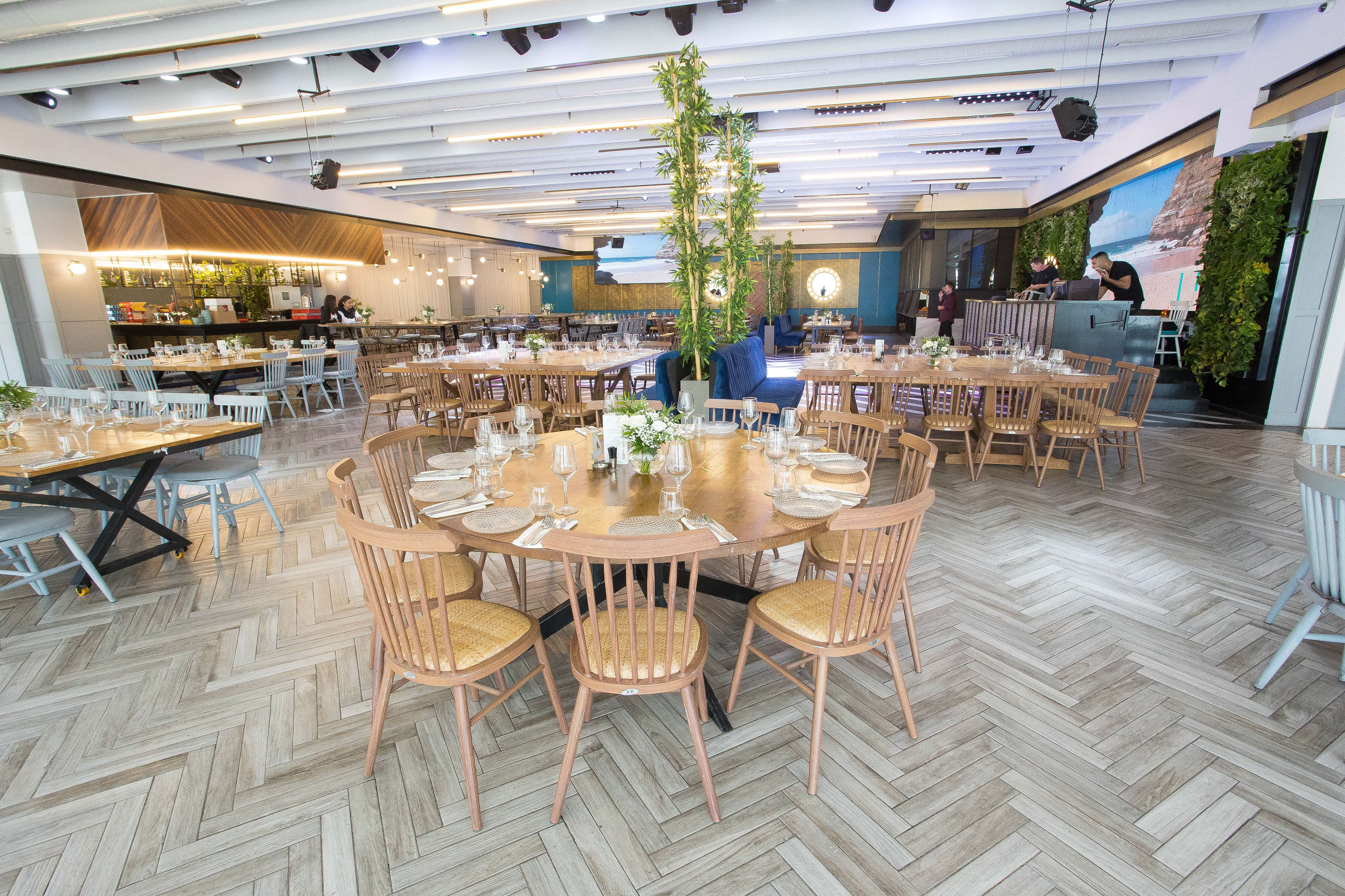 Corporate event atmosphere by Eventcys event production Paris